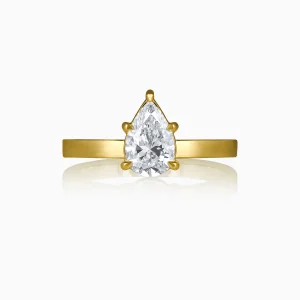 Maelie Diamond and Yellow Gold Ring at DINIDU Colombo Sri Lanka